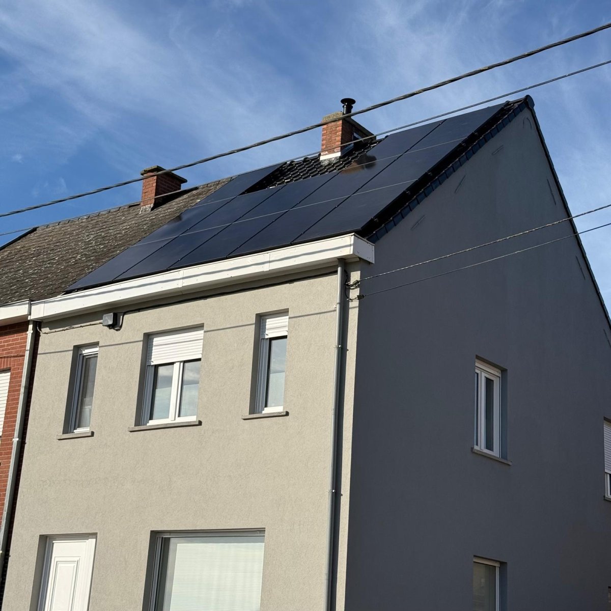 Krachtige zonnepaneleninstallatie met slimme batterijopslag - Foto 5 van 7 - Zingem