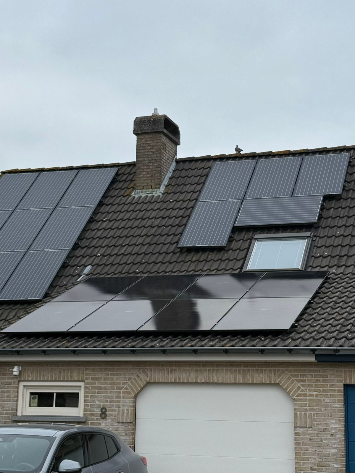 Project PV-uitbreiding en omschakeling naar 3-fasen in Koolkerke - JJ Electric zonnepanelen en domotica installatie
